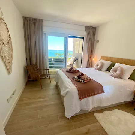 Luxery Seaview Punta Prima Posidonia Apartment *