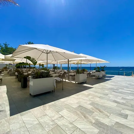 Luxery Seaview Punta Prima Posidonia アパート *
